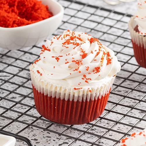  Red velvet Cupcake 