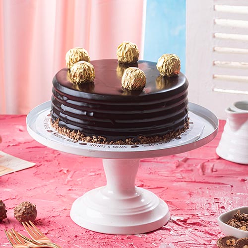  Ferrero Rocher Cake 