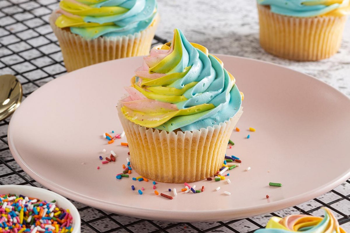 Rainbow Cup Cake